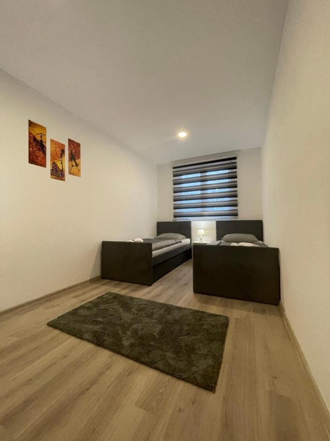 Ammirevole Ravne Apartments Visoko Buitenkant foto
