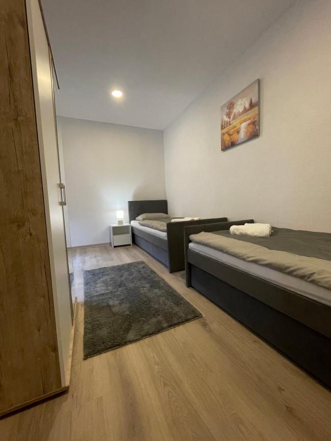 Ammirevole Ravne Apartments Visoko Buitenkant foto