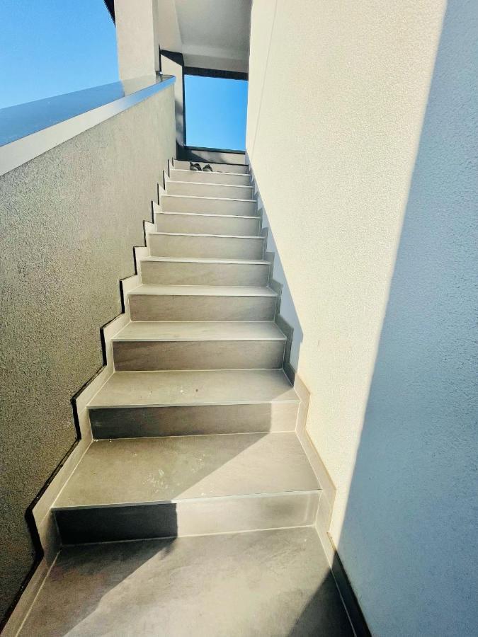 Ammirevole Ravne Apartments Visoko Buitenkant foto