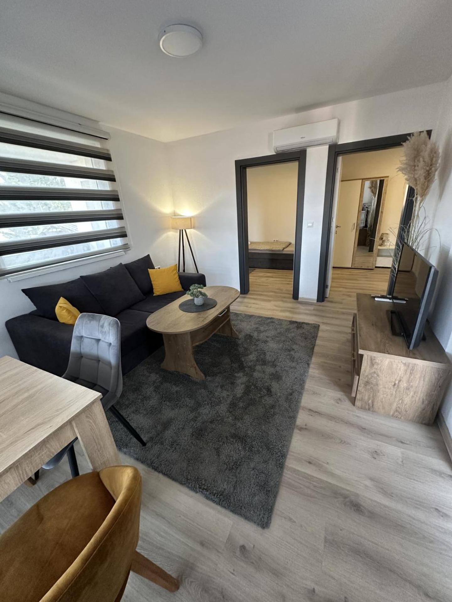 Ammirevole Ravne Apartments Visoko Buitenkant foto